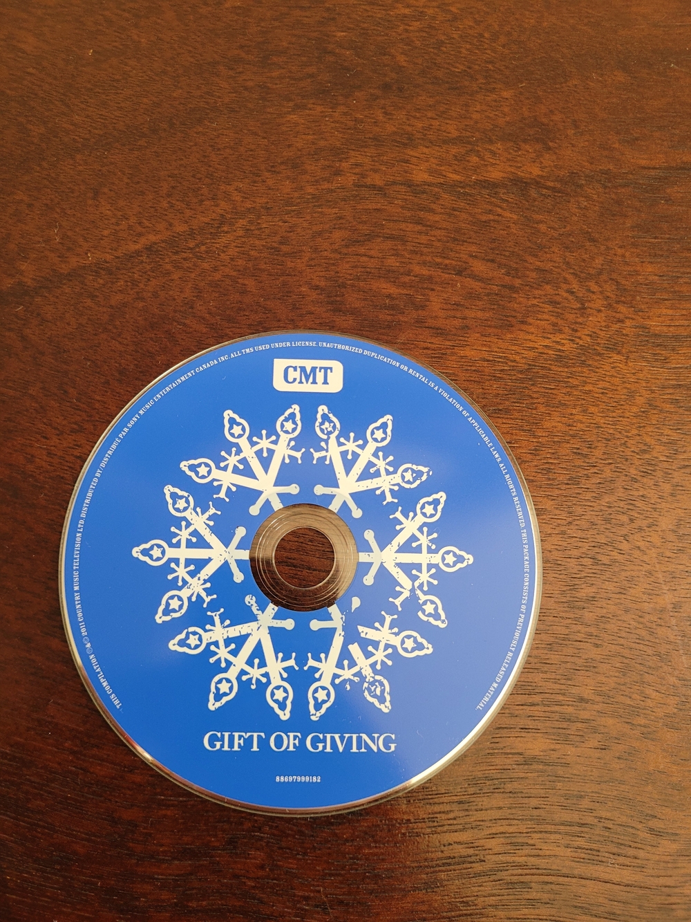 CMT Gift of Giving Festive Holiday Music CD